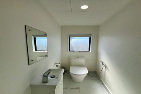 Photo of property in 14 Riserra Drive, Ranui, Auckland, 0612