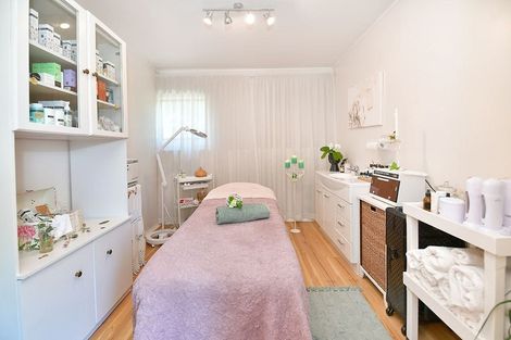 Photo of property in 5 Ellenbury Place, Stanmore Bay, Whangaparaoa, 0932