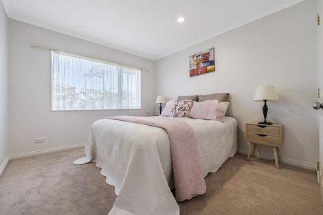 Photo of property in 10 Limerick Place, Dannemora, Auckland, 2016