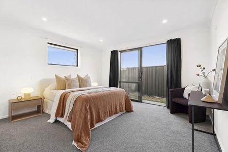 Photo of property in 12 Hebbard Court, Albert Town, Wanaka, 9305