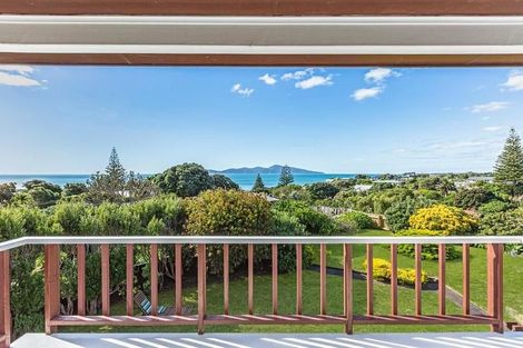 Photo of property in 1 Porter Place, Paekakariki, 5034