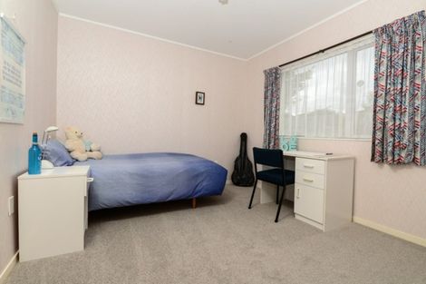 Photo of property in 2 Sunny Dale, Western Heights, Hamilton, 3200