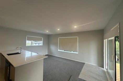 Photo of property in 15 Redwood Drive, Massey, Auckland, 0614