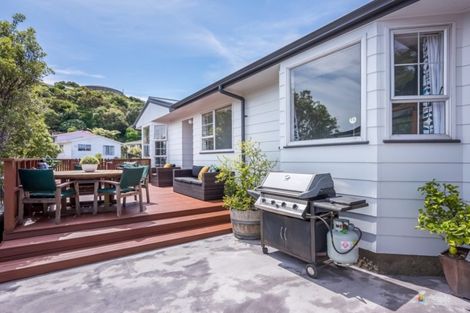 Photo of property in 252 Major Drive, Kelson, Lower Hutt, 5010