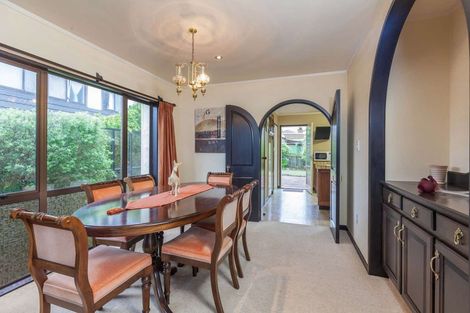 Photo of property in 9 Malloy Place, Eastern Beach, Auckland, 2012