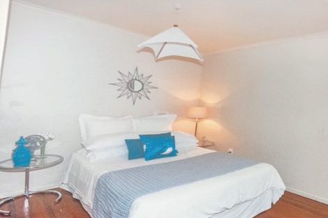 Photo of property in 20 Balfour Street, Mornington, Wellington, 6021