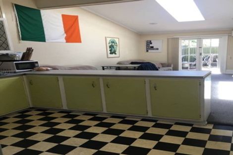 Photo of property in 13 Home Street, Mount Victoria, Wellington, 6011