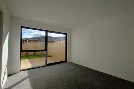 Photo of property in 6/113 Te Atatu Road, Te Atatu South, Auckland, 0610