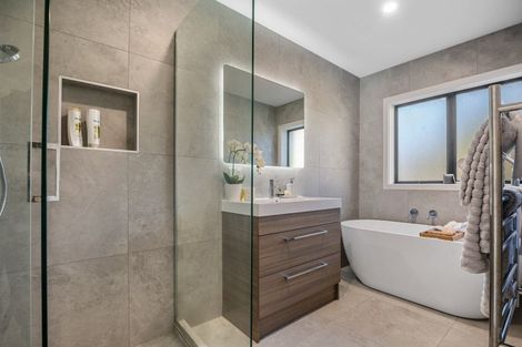 Photo of property in 29a Ngaiwi Street, Orakei, Auckland, 1071