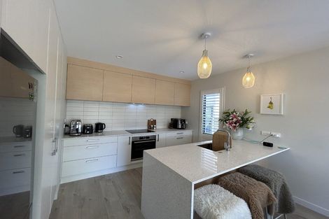 Photo of property in 27 Inder Street, Jacks Point, 9371