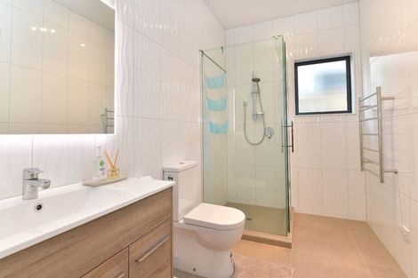 Photo of property in 3 Resolution Drive, Gulf Harbour, Whangaparaoa, 0930