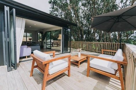 Photo of property in 16b Russell Drive, Oakura, 4314