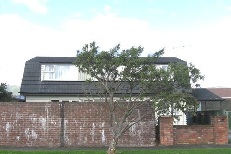 Photo of property in 4 Holyoake Crescent, Avalon, Lower Hutt, 5011