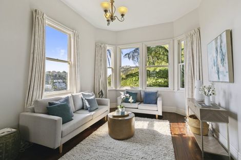 Photo of property in 8 Thorby Street, Northland, Wellington, 6012