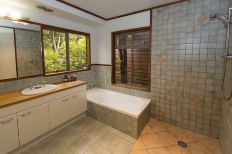 Photo of property in 601 Waihue Road, Parore, Dargaville, 0372