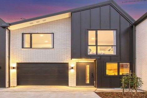 Photo of property in 2/133 Blighs Road, Strowan, Christchurch, 8052