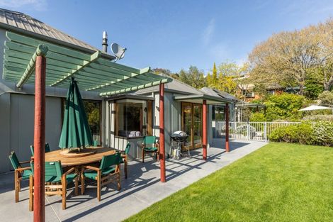 Photo of property in 22 Toop Street, Havelock North, 4130