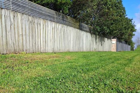 Photo of property in 3 Cambridge Road, Riverhead, 0820