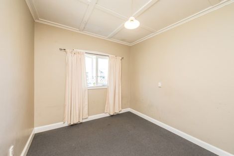 Photo of property in 41 Swiss Avenue, Gonville, Whanganui, 4501
