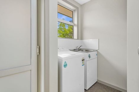 Photo of property in 4 Walker Place, Rangiora, 7400