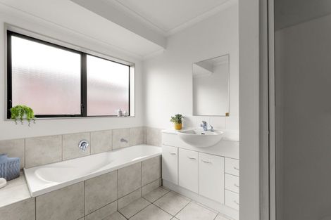 Photo of property in 19 Palm Springs Boulevard, Papamoa Beach, Papamoa, 3118