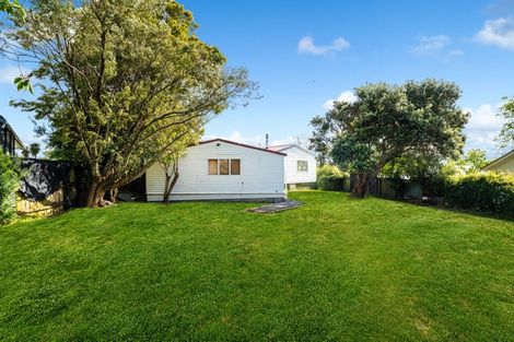 Photo of property in 9 Imperial Place, Henderson, Auckland, 0612