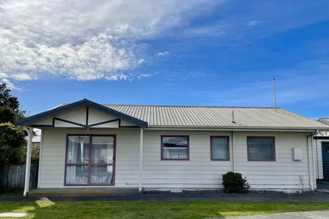 Photo of property in 715-717 Charles Street, Raureka, Hastings, 4120