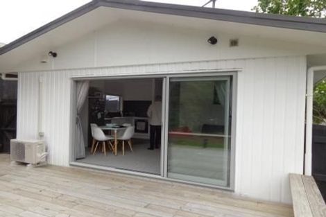 Photo of property in 1/35 Routley Drive, Glen Eden, Auckland, 0602