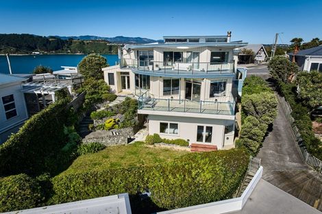 Photo of property in 20 Grafton Road, Roseneath, Wellington, 6011
