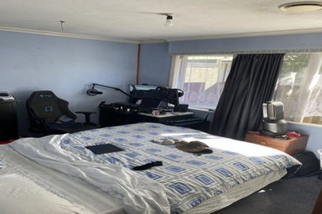 Photo of property in 564 Main Road North, Timberlea, Upper Hutt, 5018