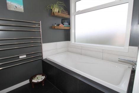 Photo of property in 429 Matarangi Drive, Matarangi, Whitianga, 3592