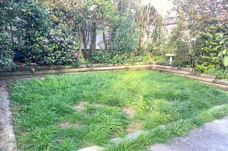 Photo of property in 1024 East Coast Road, Fairview Heights, Auckland, 0630