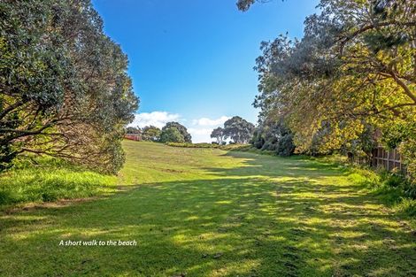 Photo of property in 20 Tutaritari Road, Hahei, Whitianga, 3591