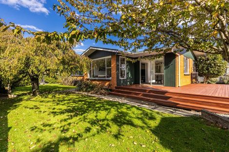 Photo of property in 2 Lynley Crescent, Blenheim, 7201