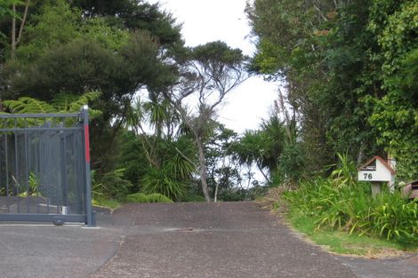 Photo of property in 76 Island Bay Road, Beach Haven, Auckland, 0626