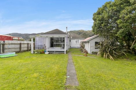 Photo of property in 47 Wellington Road, Wainuiomata, Lower Hutt, 5014
