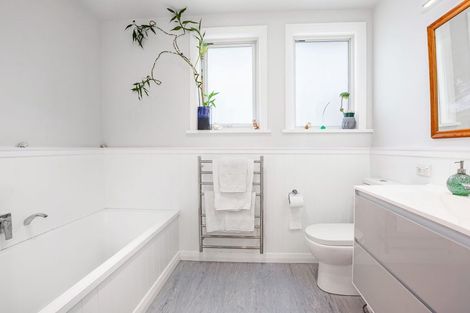 Photo of property in 50 Dimock Street, Titahi Bay, Porirua, 5022