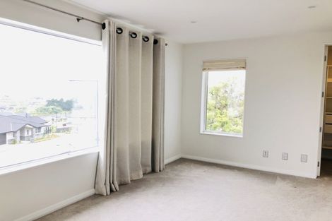 Photo of property in 63 Wainui Road, Silverdale, 0932