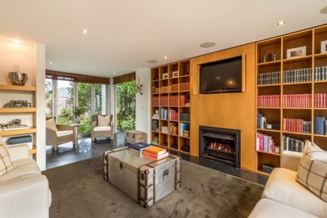 Photo of property in 100 Glandovey Road, Fendalton, Christchurch, 8052