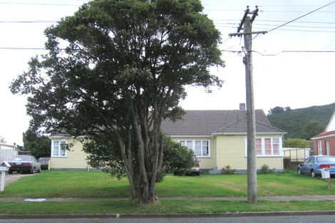 Photo of property in 2/1 Norris Grove, Taita, Lower Hutt, 5011