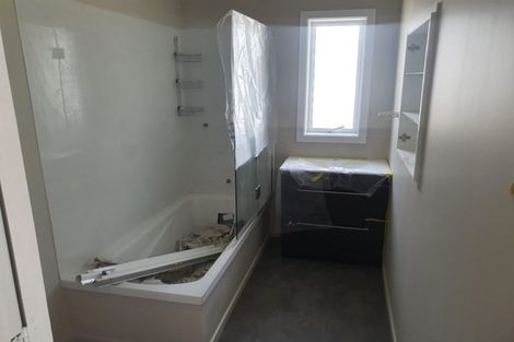 Photo of property in 17 Rata Street, Upper Vogeltown, New Plymouth, 4310