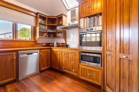 Photo of property in 16 Ings Avenue, Saint Clair, Dunedin, 9012