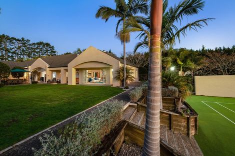 Photo of property in 82 Brownhill Road, Whitford, Manurewa, 2576