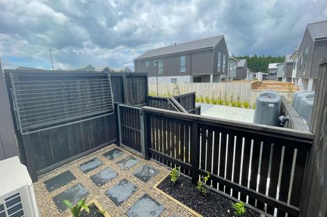 Photo of property in 63 Manarini Road, Westgate, Auckland, 0614