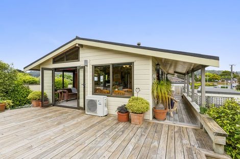 Photo of property in 41 Raumati Road, Raumati Beach, Paraparaumu, 5032