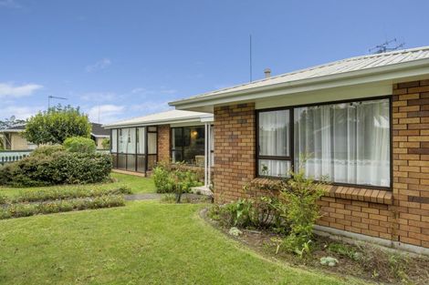 Photo of property in 2 Alexander Street, Katikati, 3129