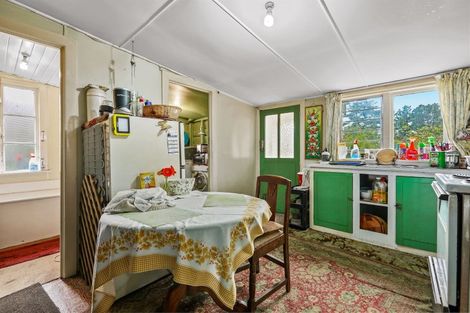 Photo of property in 79 Bowhill Road, New Brighton, Christchurch, 8083