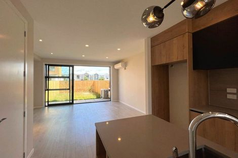 Photo of property in 15 Desalt Drive, Hobsonville, Auckland, 0616