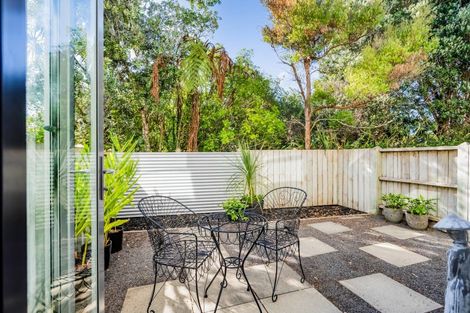 Photo of property in 10/38 Maratahu Street, Westown, New Plymouth, 4310