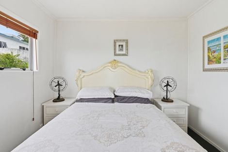 Photo of property in 45 Seaview Road, Cable Bay, 0420